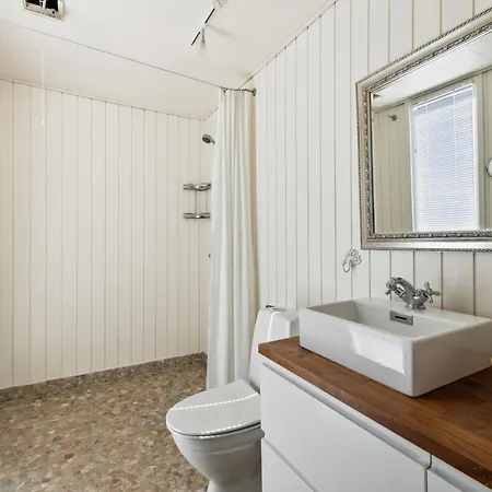 Spacious And Charming On A Beautiful Natural Plot With Sea Glimpse And Several Terraces Close To The Unique Nature Of Helgenaes, Scenic Knebel